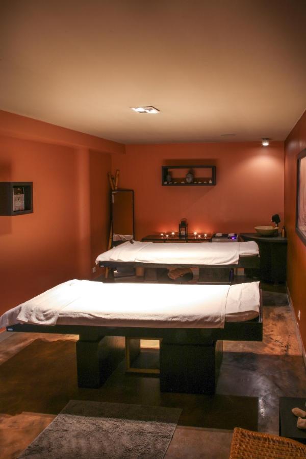 Hotel Restaurant Spa Disini Montpellier Est, The Originals Relais Castries Bagian luar foto