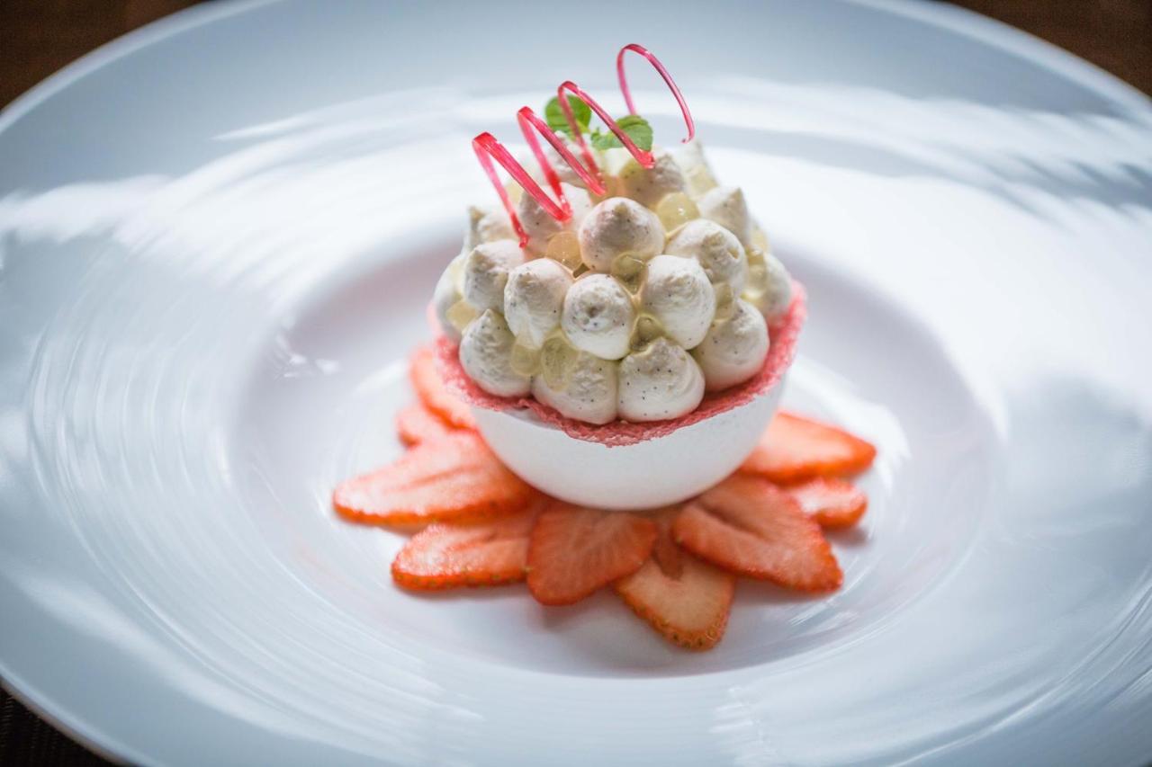 Hotel Restaurant Spa Disini Montpellier Est, The Originals Relais Castries Bagian luar foto