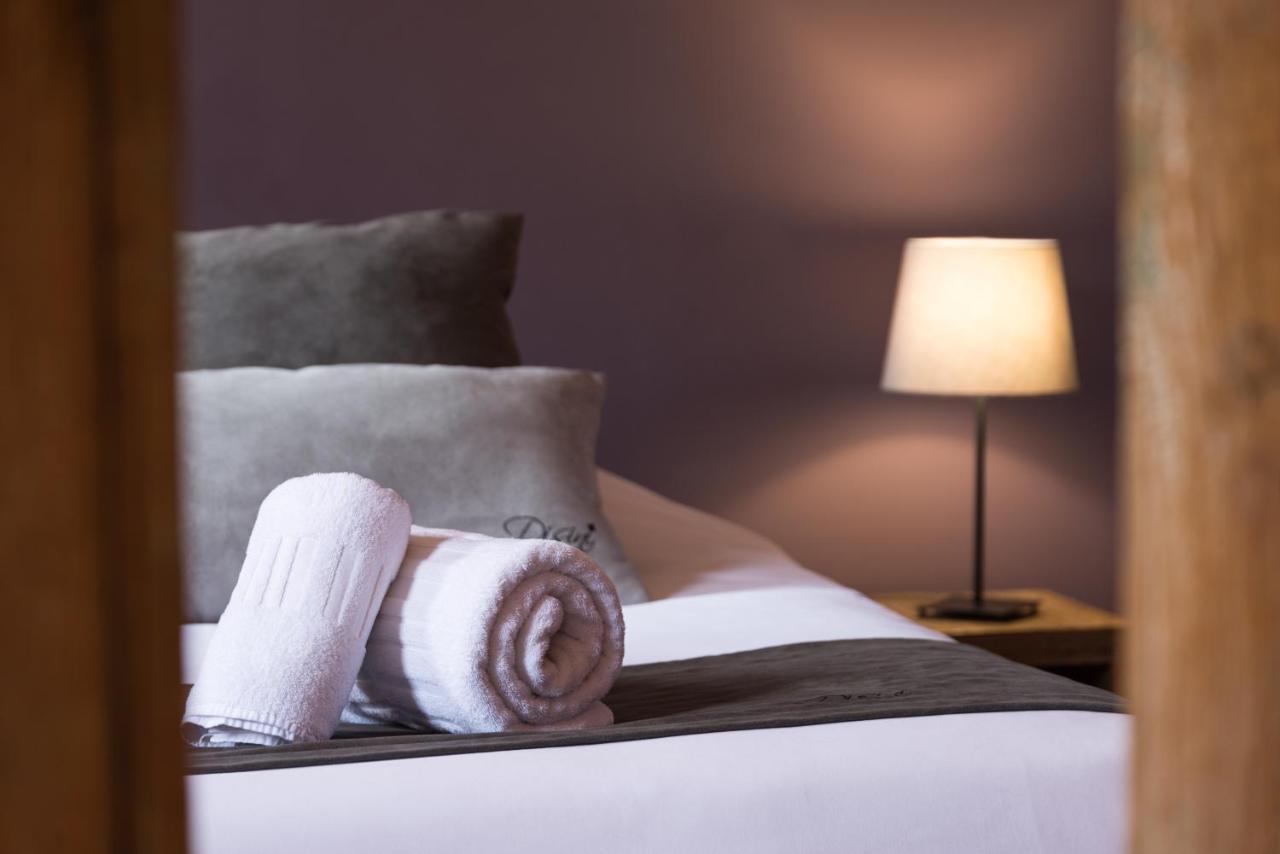 Hotel Restaurant Spa Disini Montpellier Est, The Originals Relais Castries Bagian luar foto