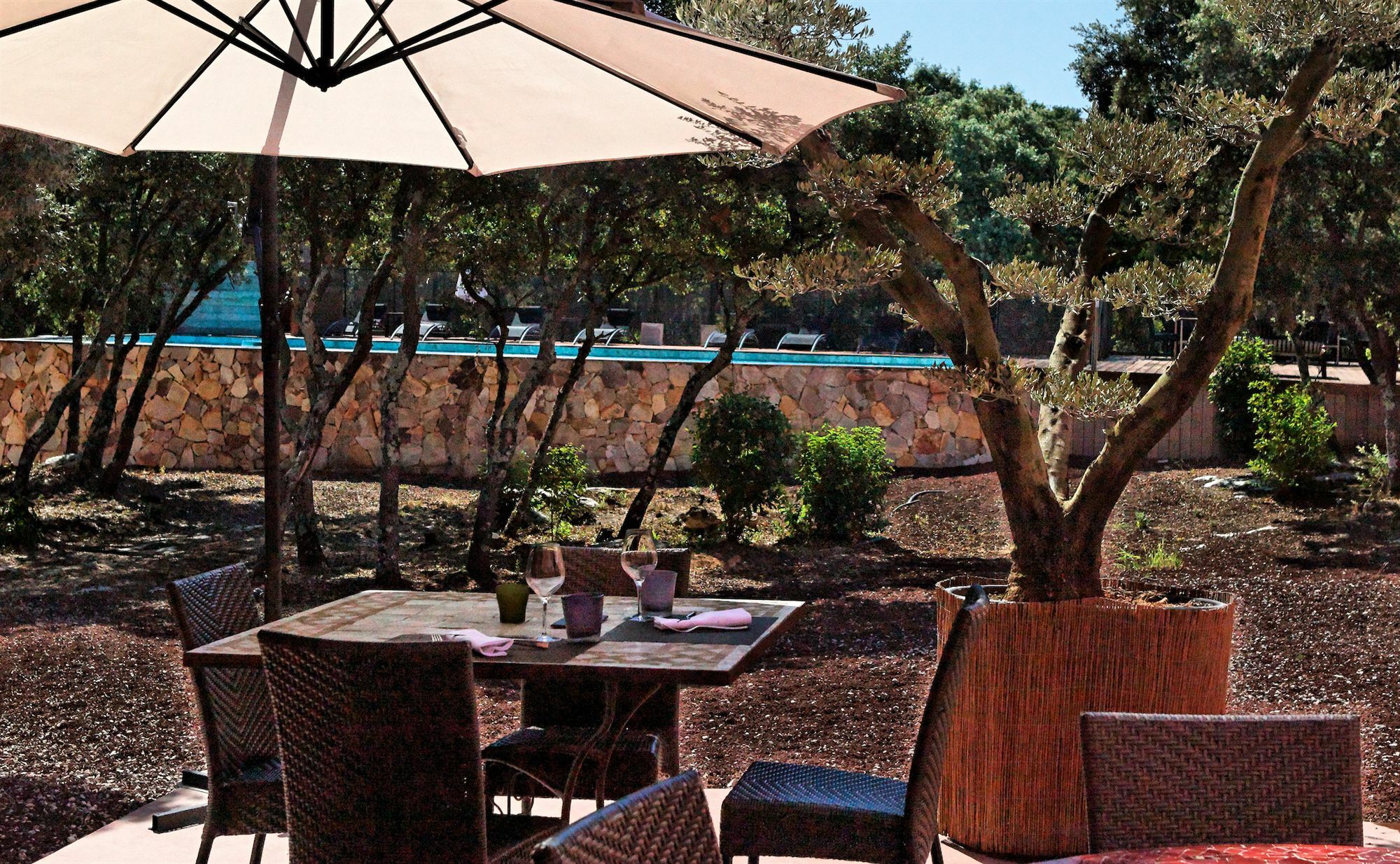 Hotel Restaurant Spa Disini Montpellier Est, The Originals Relais Castries Bagian luar foto